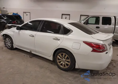 2013 Nissan Altima 2.5/2.5 S/2.5 Sl/2.5 Sv z USA, uszkodzony, nr VIN 1N4AL3AP5DN431988